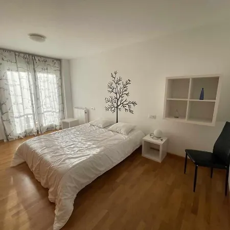 Grupo Gontad Apto Heol - De Bergantinos آكورونيا